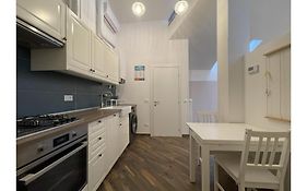 Lhe Casa Bufalini